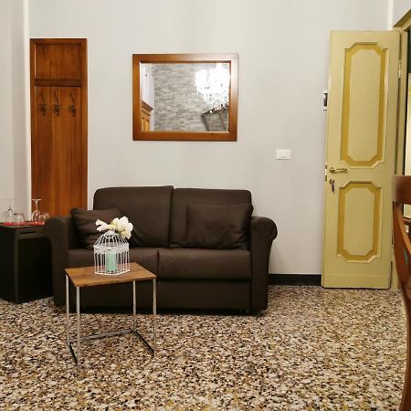 Vo Al Guest House Genova Center Ngoại thất bức ảnh