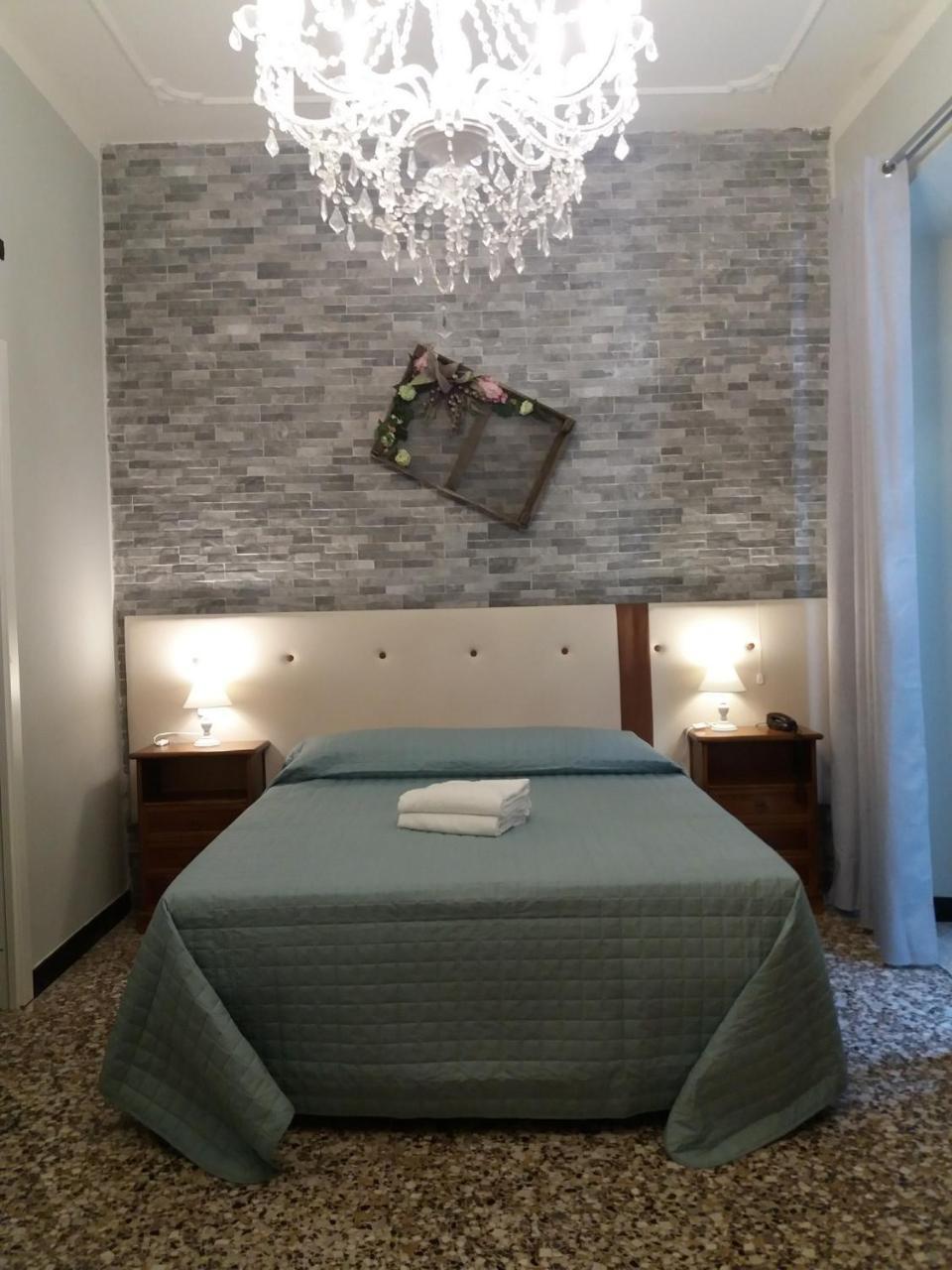 Vo Al Guest House Genova Center Ngoại thất bức ảnh