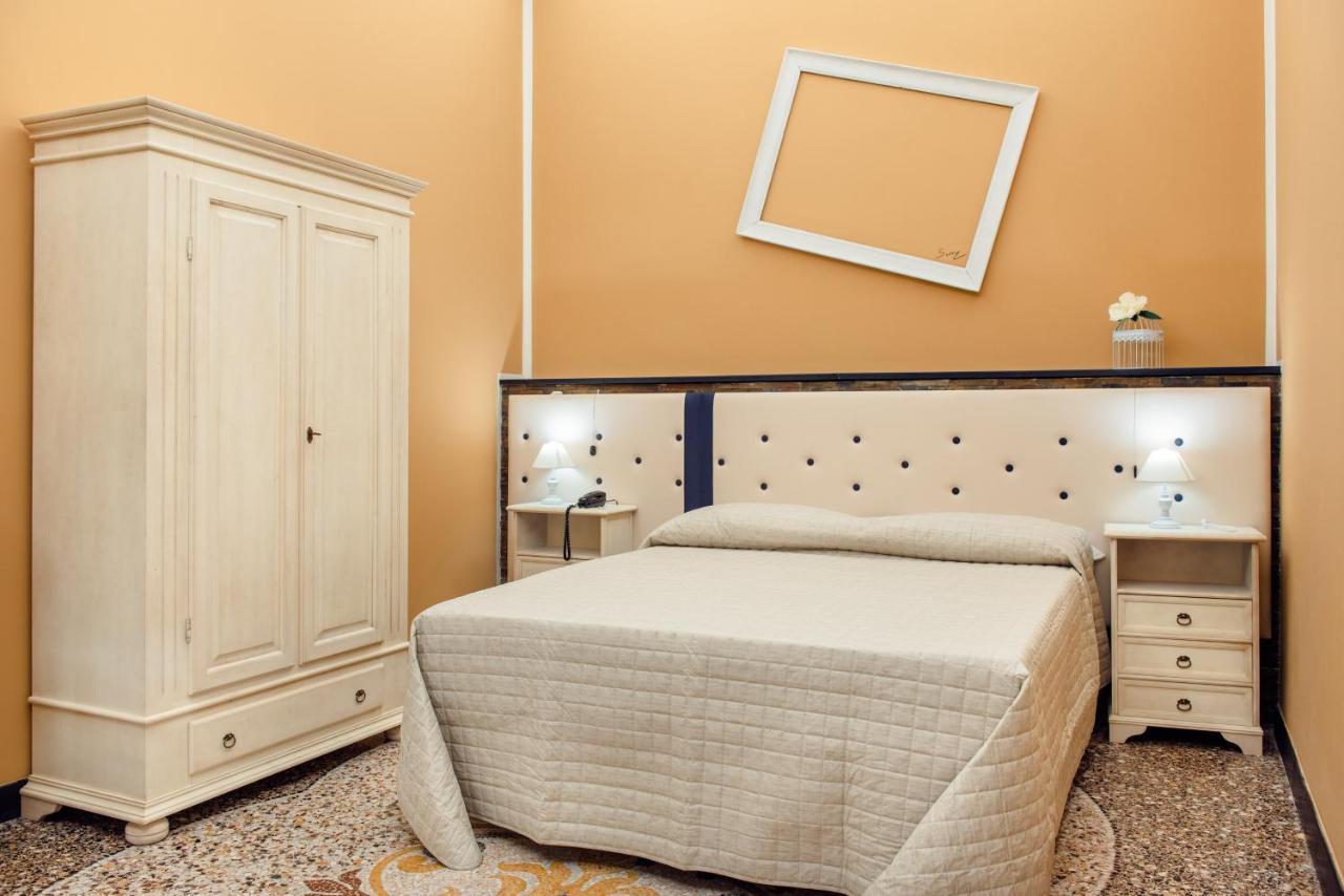Vo Al Guest House Genova Center Ngoại thất bức ảnh